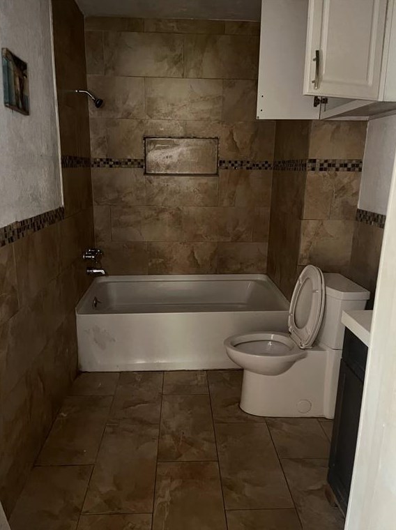 8147 Easton St, Houston TX  77017-2324 exterior