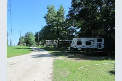 84 Lake Road, Riverside, TX 77320 - Photo 12