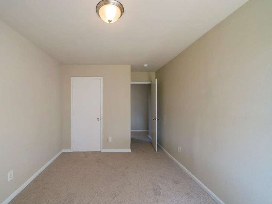 5811 Tidewater, Houston TX  77045-4000 exterior