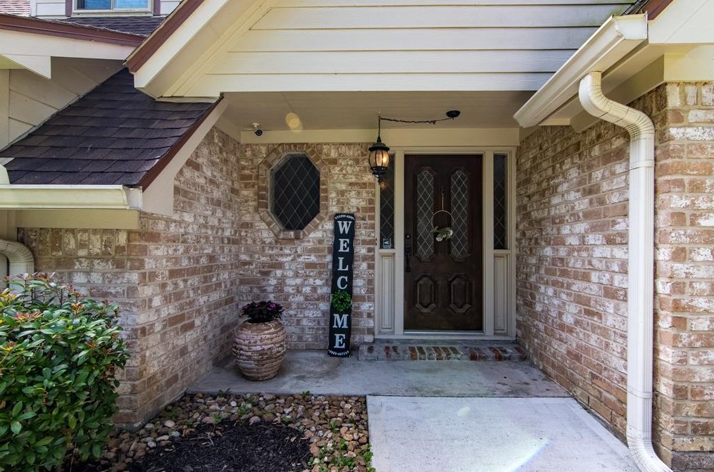 5215 Lacreek Ln, Spring, TX 77379-8022
