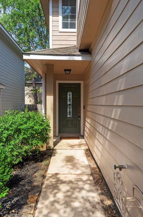 11 Blue Creek Pl, Spring TX  77382-1778 exterior