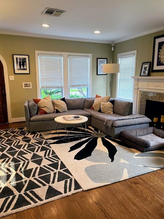 2106 Colquitt St, Houston TX  77098-3311 exterior