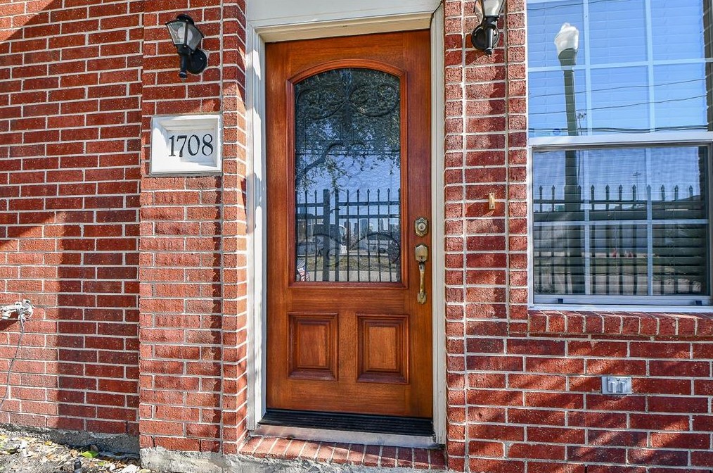 1708 Aden Mist Dr, Houston, TX 77003-5353