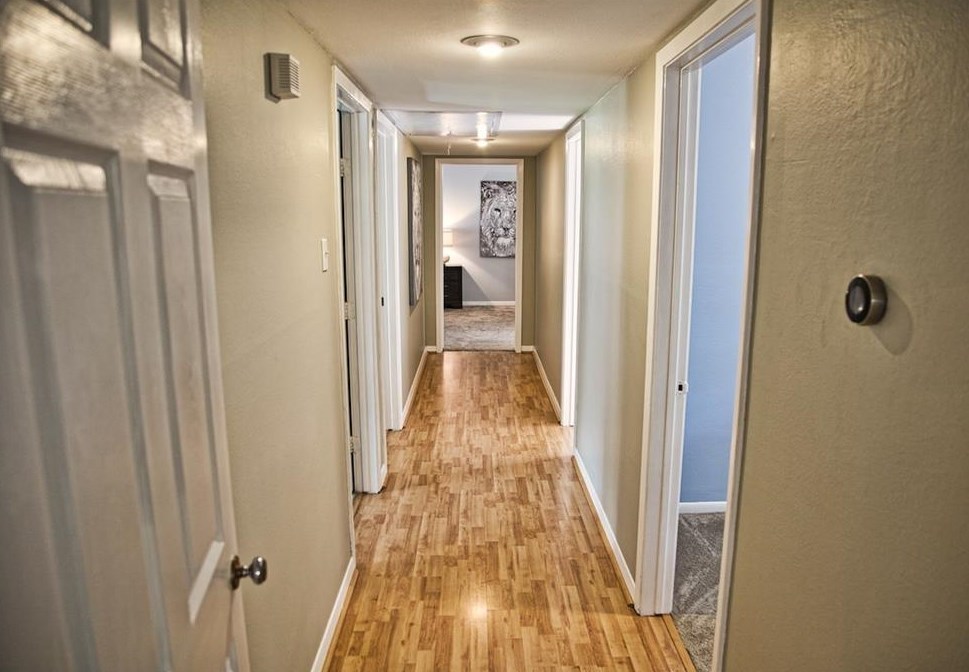 5507 Willowbend Blvd, Houston TX  77035-3731 exterior