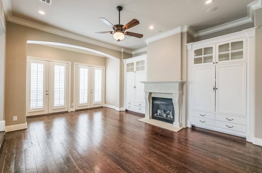 2143 Harold St, Houston TX  77098-1401 exterior