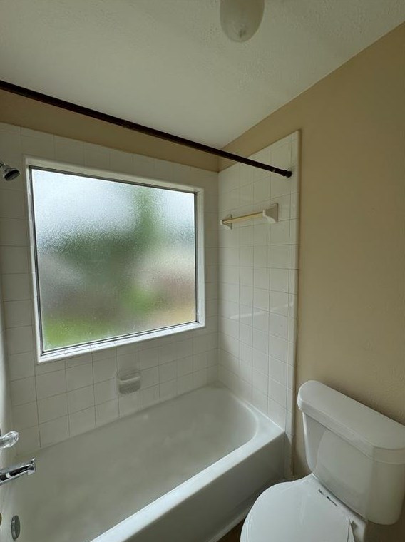 1809 Greenfield Dr, Richmond TX 77471-5590 exterior