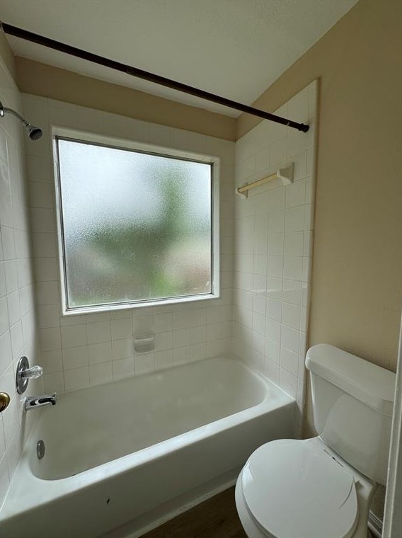 1809 Greenfield Dr, Richmond TX 77471-5590 exterior