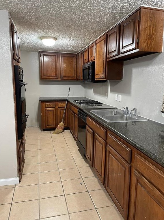 9215 Southbluff Blvd, Houston, TX 77089