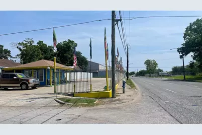 6849 Avenue T, Houston, TX 77011 - Photo 16