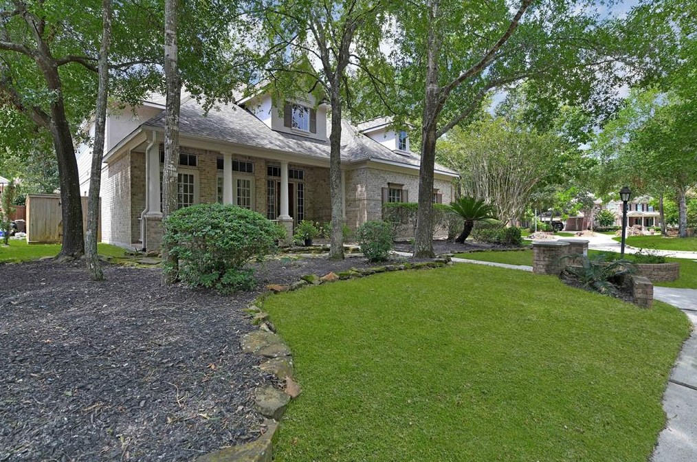 6403 Hidden Lakes Dr, Humble, TX 77345