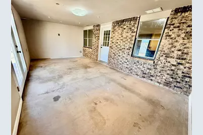 2206 87th St, Lubbock, TX 79423 - Photo 10