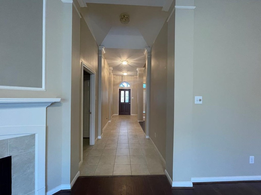 4505 Grove Park Dr, League City, TX 77573-9091