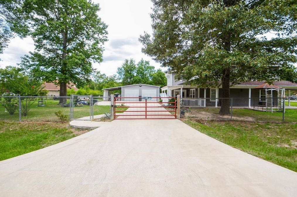 20080 Ravenwood Dr, Porter, TX 77365-4873