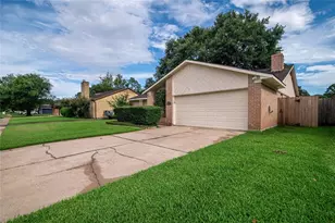 15814 Brookford Dr, Houston, TX 77059 - Photo 4