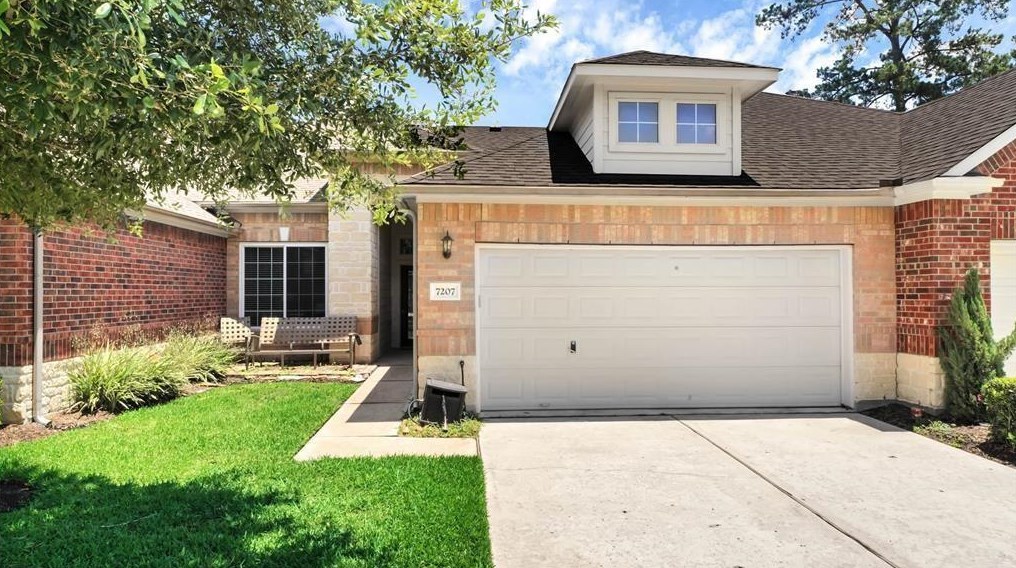7207 Commons Walk Ln, Humble, TX 77396
