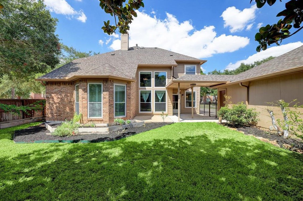 8406 Gentlewood, Houston TX  77095-4596 exterior