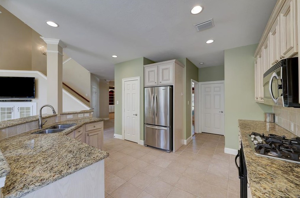 8406 Gentlewood, Houston TX  77095-4596 exterior