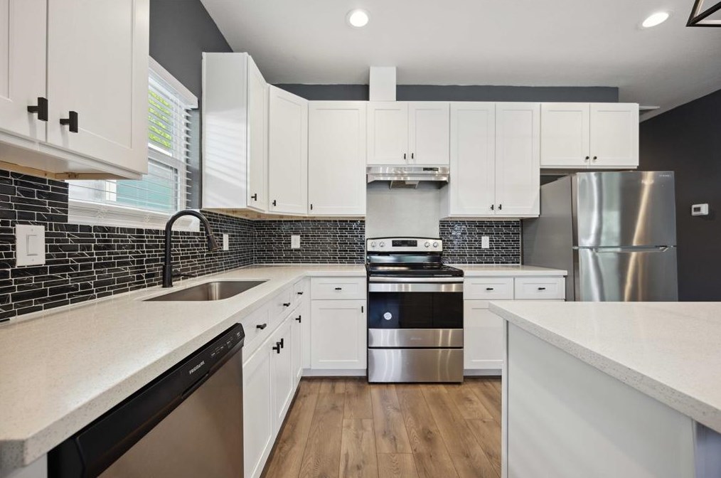 7952 Miley St, Houston TX  77028-4636 exterior