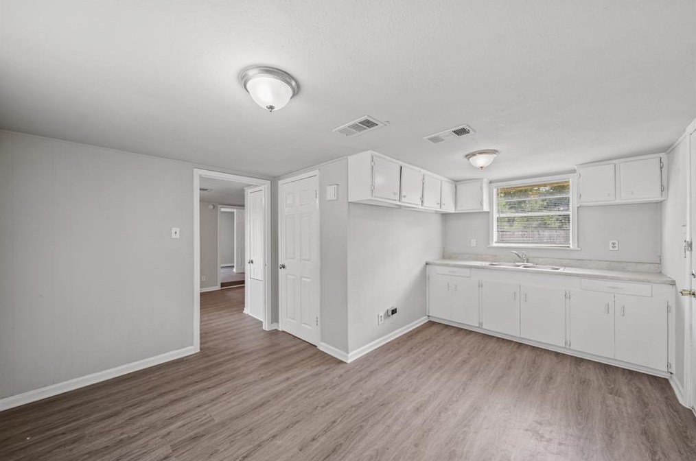 1706 California St #1/2, Baytown, TX 77520