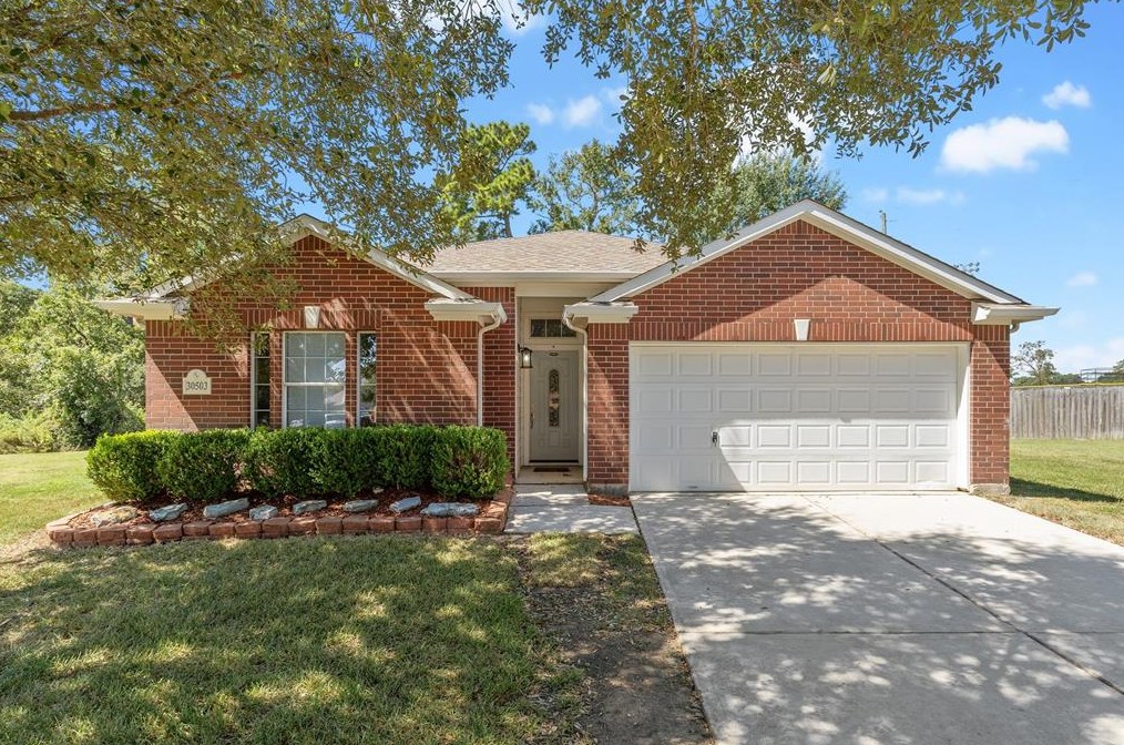 30503 N Sulphur Creek Dr, Magnolia, TX 77355