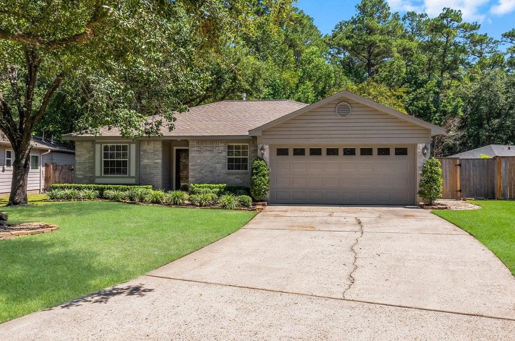 23 Starrush Ct, Spring TX  77380-2740 exterior