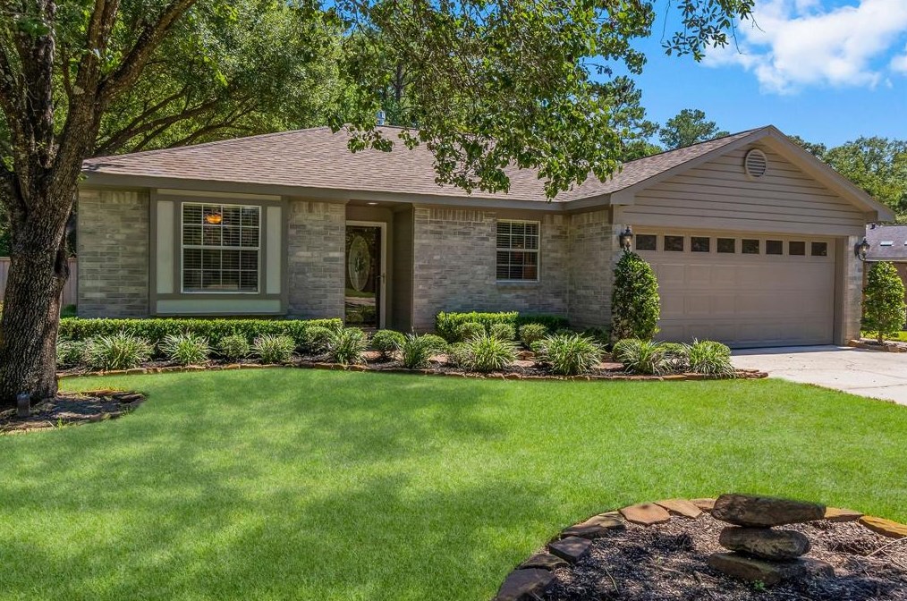23 Starrush Ct, Spring TX  77380-2740 exterior
