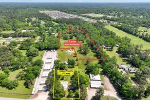 15327 1st St, Splendora, TX 77372 - Photo 2