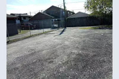 2910 Blodgett Street, Houston, TX 77004 - Photo 2