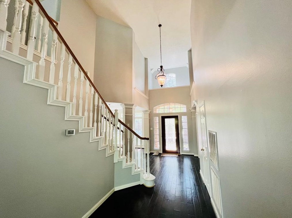 11 Camino Ct, Spring TX  77382-2500 exterior