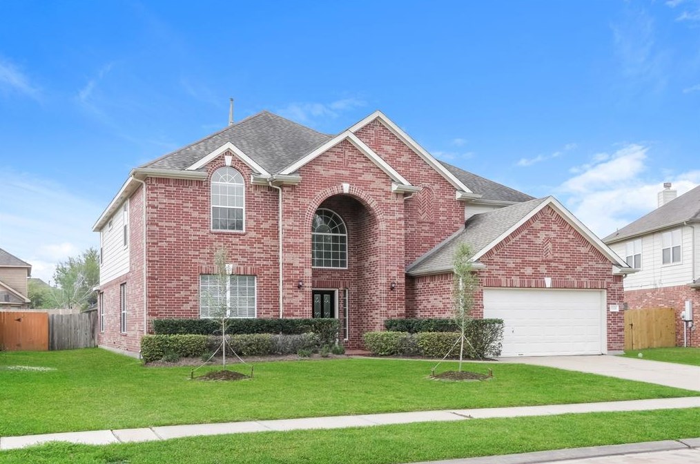 13206 Indigo Creek Ln, Pearland, TX 77584