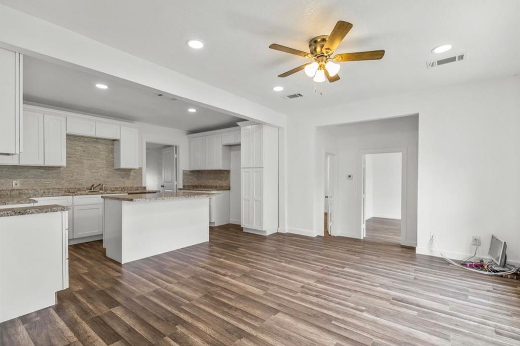 1920 Spence St, Houston TX  77093-9016 exterior