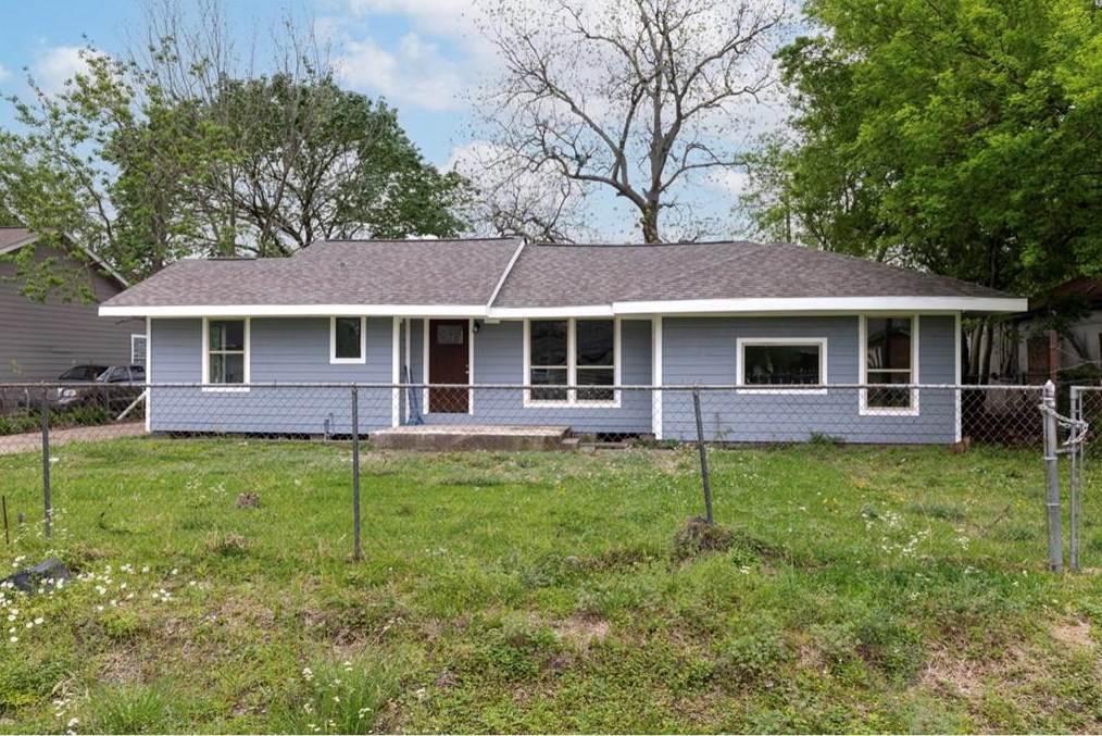 1920 Spence St, Houston, TX 77093