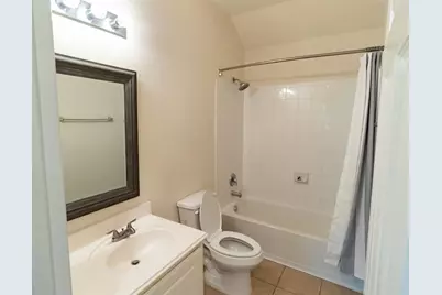 7530 Autumn Sun Drive, Houston, TX 77083 - Photo 20