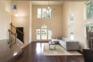 7530 Autumn Sun Dr, Houston, TX 77083 - Photo 2