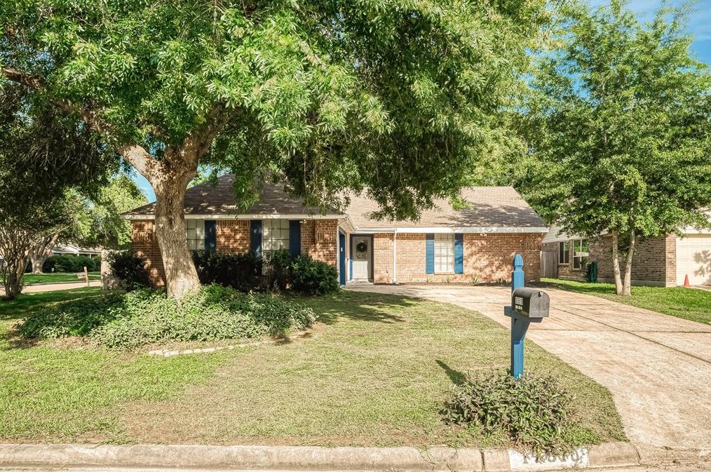 17510 Favor Bend Ct, Humble, TX 77396-1654