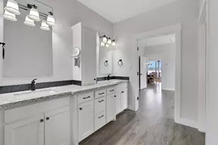 453 E Oak Shadows, Onalaska, TX 77360 - Photo 38