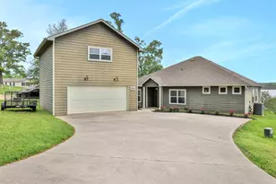 453 E Oak Shadows, Onalaska, TX 77360 - Photo 6