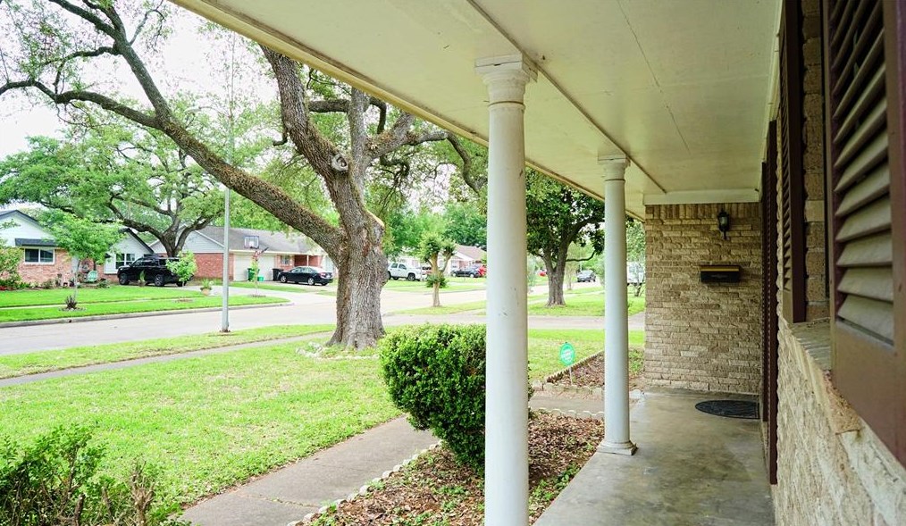 7807 Leader St, Houston, TX 77036