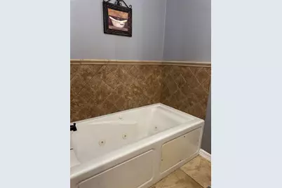 1203 Yupon Street, El Campo, TX 77437 - Photo 12