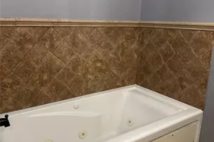 1203 Yupon St, El Campo, TX 77437 - Photo 12