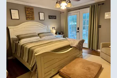 1203 Yupon Street, El Campo, TX 77437 - Photo 10