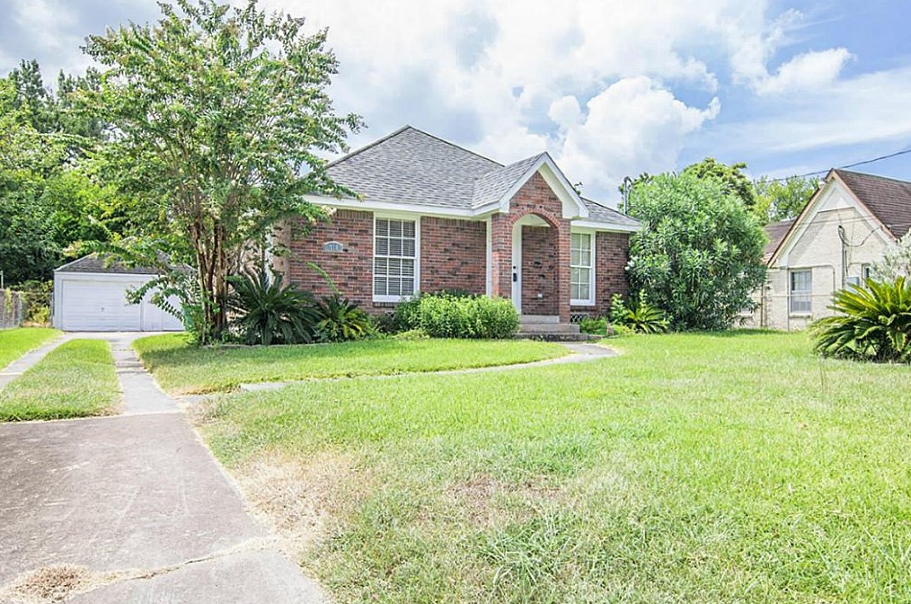 518 English St, Houston, TX 77009