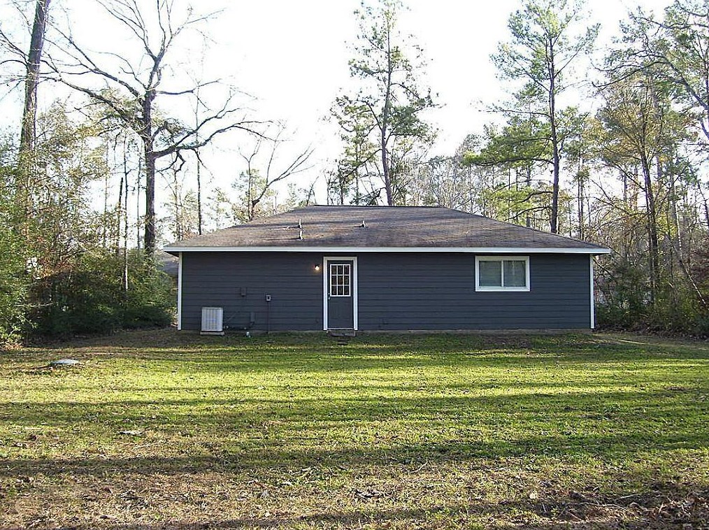 10443 Royal Andrews Dr, Conroe, TX 77303