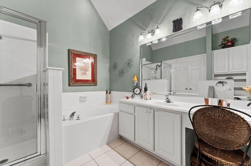 23 Harvest Wind Pl, Spring TX 77382-3602 exterior