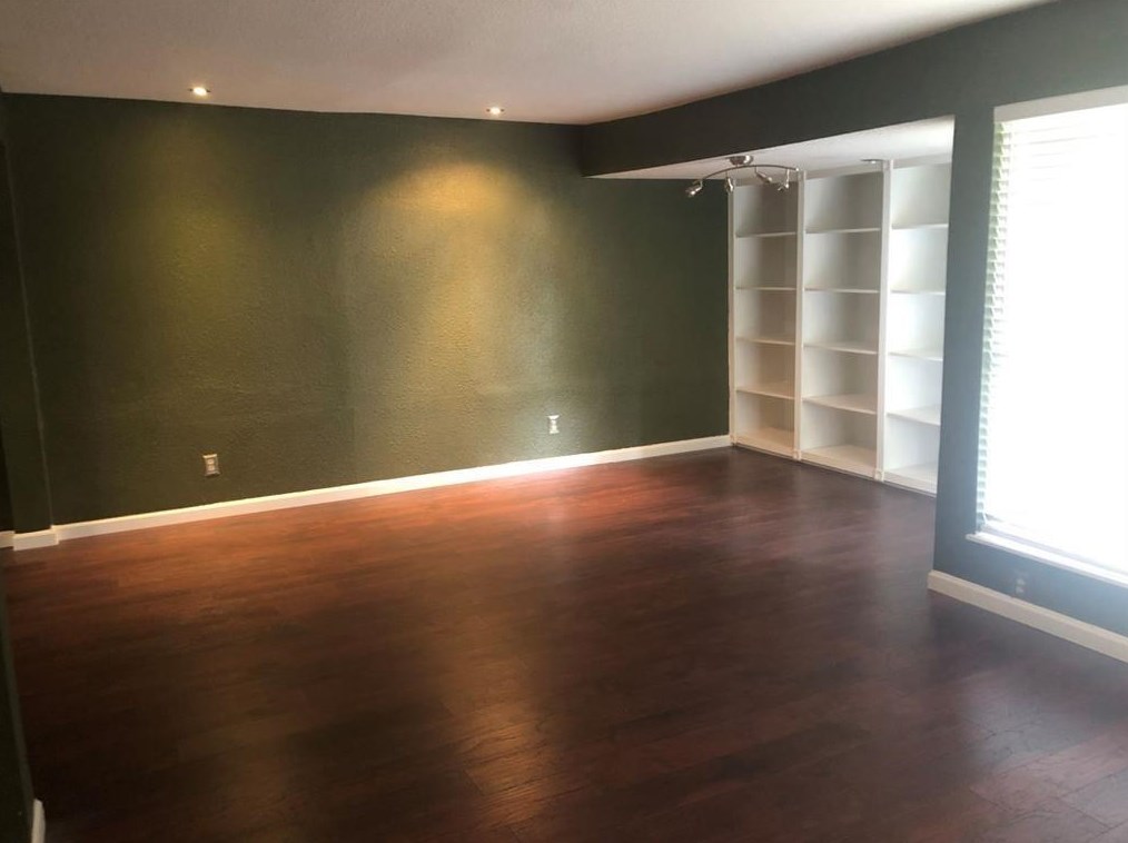 781 Country Place Dr Apt 1081, Houston, TX 77079