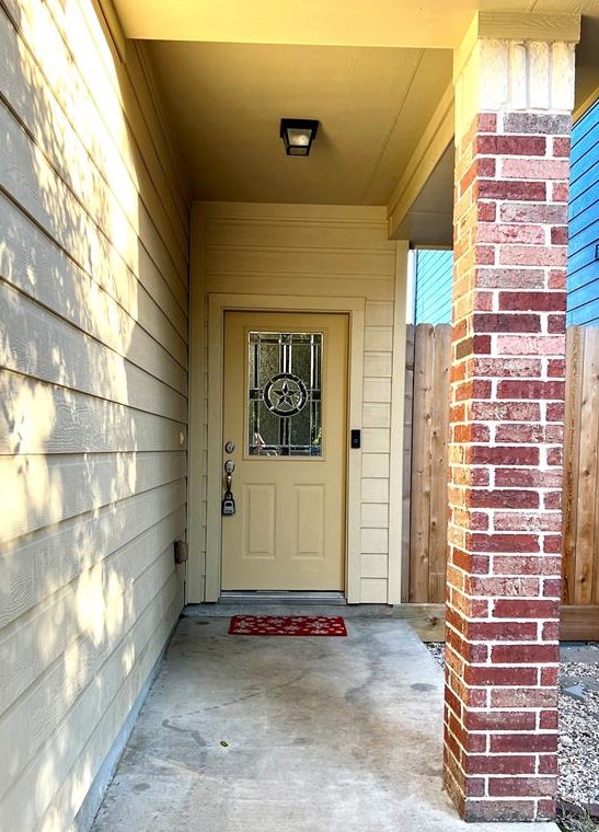 1710 Don Alejandro, Houston, TX 77091-5800