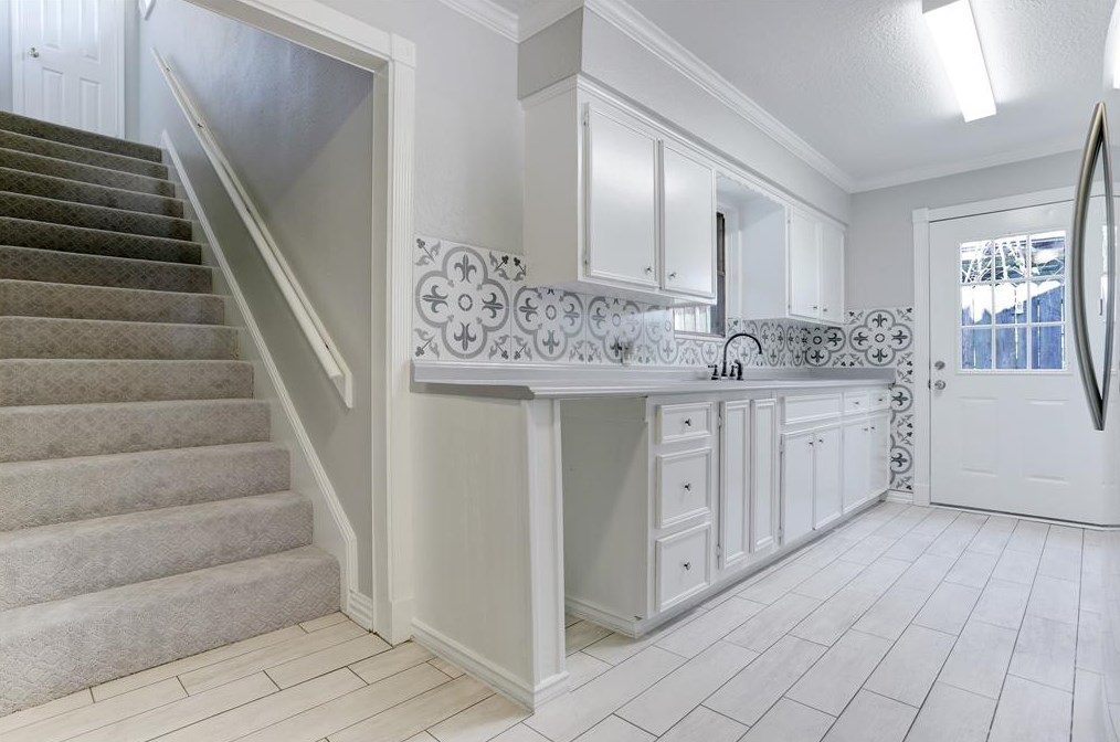 2516 Raspberry Ln, Pasadena TX  77502-5346 exterior