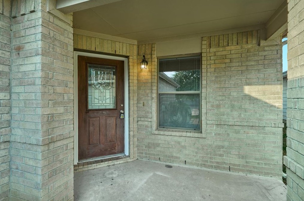 3022 Swift Brook Glen Way, Spring TX  77389-2994 exterior