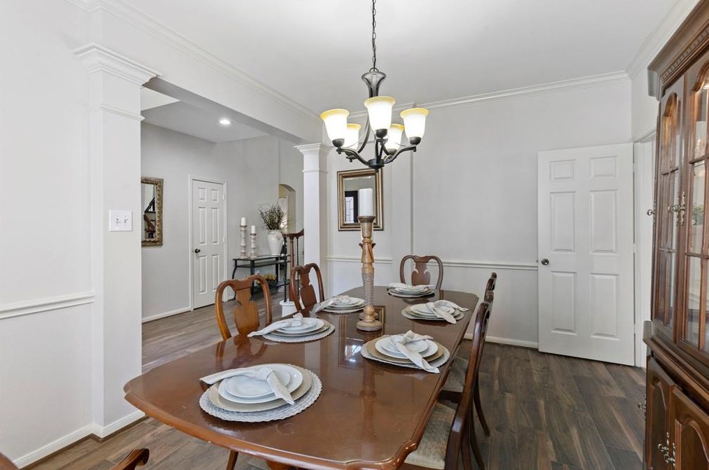 35 Peaceful Cyn Cir, Spring TX 77381-4487 exterior