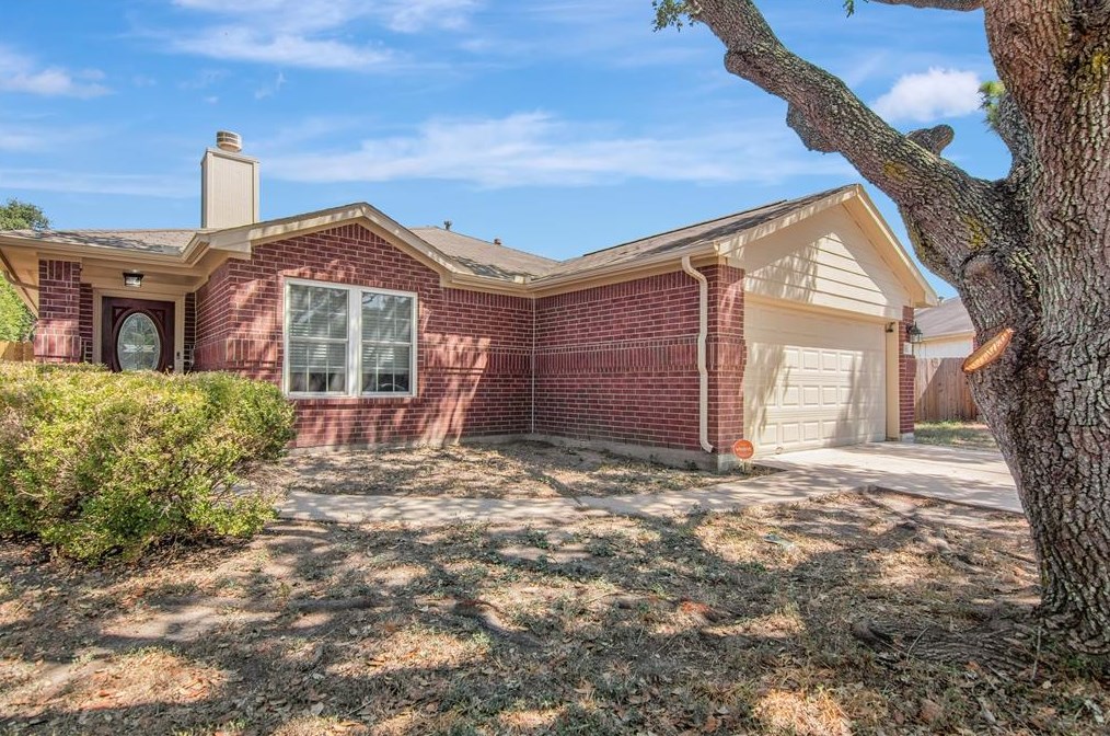 2611 Desert Sage Dr, Katy, TX 77449-5679
